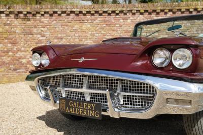 1960 Ford Thunderbird Convertible V8 352 ci