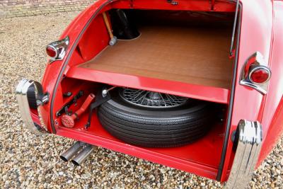 1954 Jaguar XK120 SE OTS &ldquo;Special Equipment&rdquo;