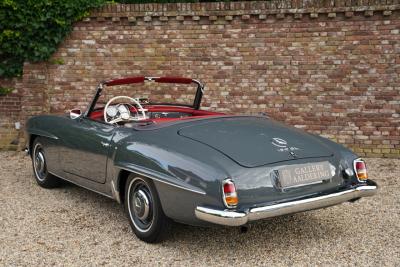 1957 Mercedes - Benz 190 SL Convertible Trade-in-car