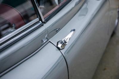 1960 Jaguar XK150 FHC