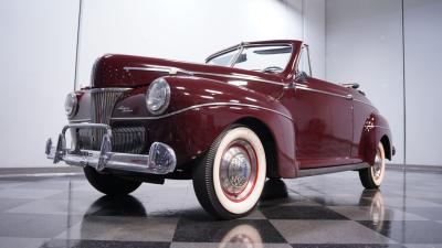 1941 Ford Super Deluxe Convertible
