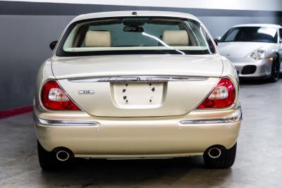 2006 Jaguar 42710 mile XJ6