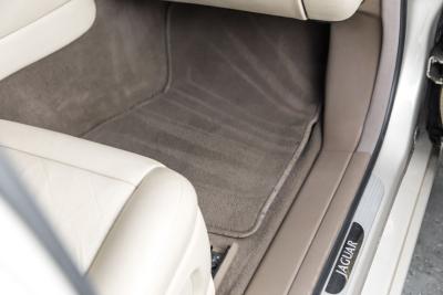 2006 Jaguar 42710 mile XJ6