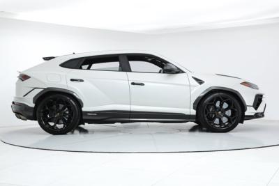 2023 Lamborghini Urus