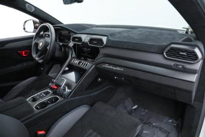 2023 Lamborghini Urus