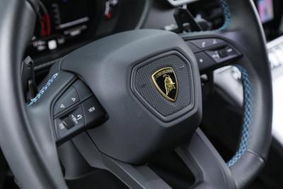 2023 Lamborghini Urus