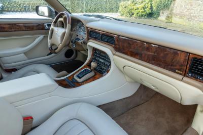 1995 Jaguar XJ6 4.0 Sovereign &ldquo;XJ300&rdquo;