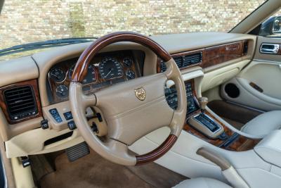 1995 Jaguar XJ6 4.0 Sovereign &ldquo;XJ300&rdquo;