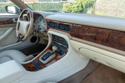 1995 Jaguar XJ6 4.0 Sovereign &ldquo;XJ300&rdquo;