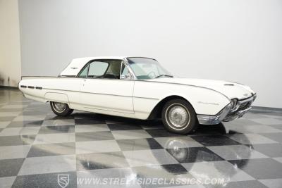 1962 Ford Thunderbird