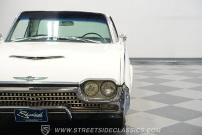 1962 Ford Thunderbird