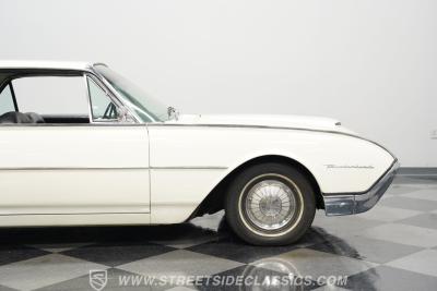 1962 Ford Thunderbird