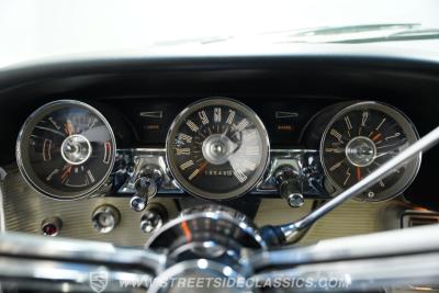 1962 Ford Thunderbird