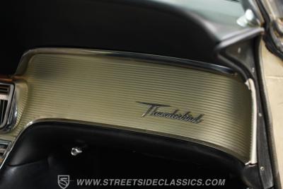 1962 Ford Thunderbird