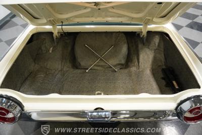 1962 Ford Thunderbird