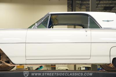 1962 Ford Thunderbird