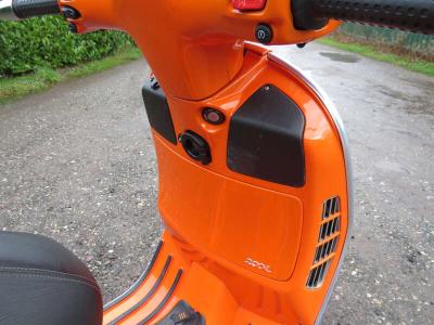 2004 PIAGGIO VESPA GT200L