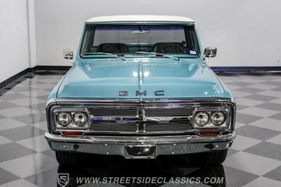 1969 GMC C10 Stepside Restomod