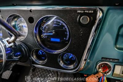 1969 GMC C10 Stepside Restomod