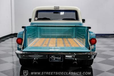 1969 GMC C10 Stepside Restomod