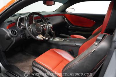 2011 Chevrolet Camaro 2SS Custom