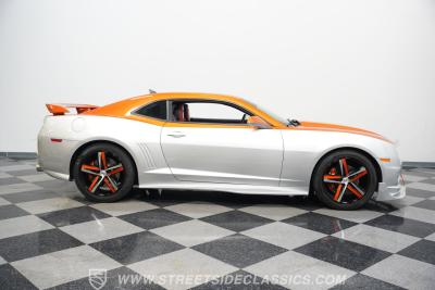 2011 Chevrolet Camaro 2SS Custom