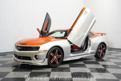2011 Chevrolet Camaro 2SS Custom