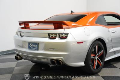 2011 Chevrolet Camaro 2SS Custom