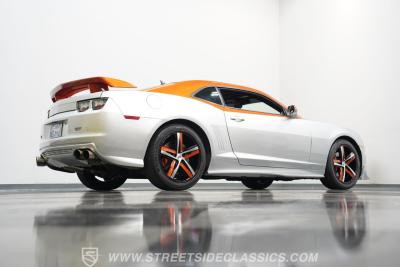 2011 Chevrolet Camaro 2SS Custom
