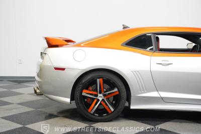 2011 Chevrolet Camaro 2SS Custom