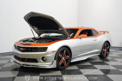 2011 Chevrolet Camaro 2SS Custom