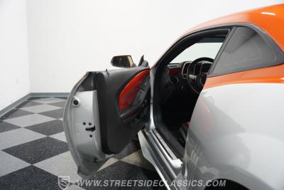 2011 Chevrolet Camaro 2SS Custom