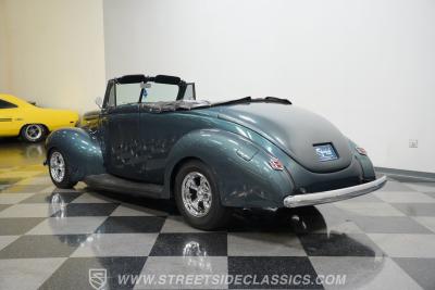 1940 Ford Deluxe Convertible