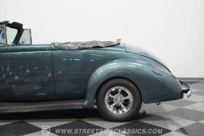 1940 Ford Deluxe Convertible