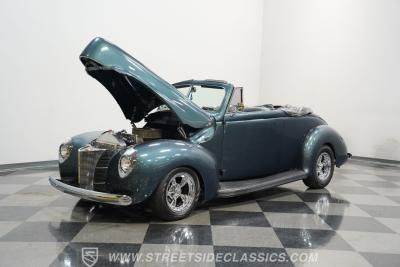 1940 Ford Deluxe Convertible