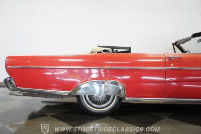 1965 Ford Galaxie 500