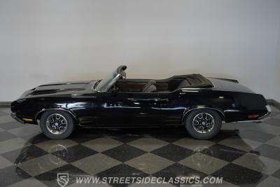 1970 Oldsmobile Cutlass Supreme Convertible