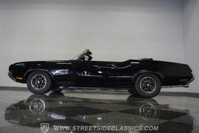 1970 Oldsmobile Cutlass Supreme Convertible