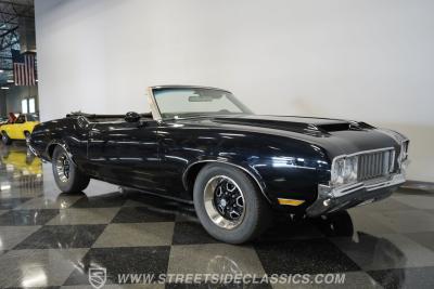 1970 Oldsmobile Cutlass Supreme Convertible