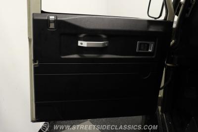 1994 Land Rover Defender 90 LS3 V8