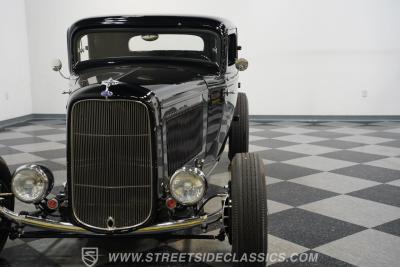 1932 Ford 3-Window Coupe