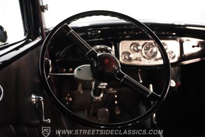 1932 Ford 3-Window Coupe