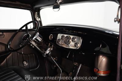 1932 Ford 3-Window Coupe