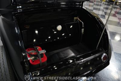 1932 Ford 3-Window Coupe