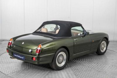 1994 MG RV8