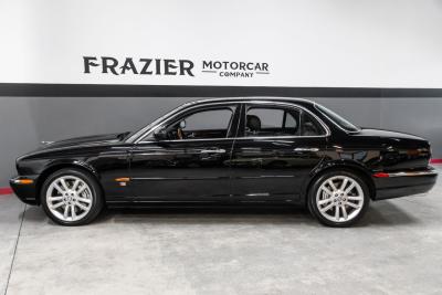 2004 Jaguar XJR SUPERCHARGED V8