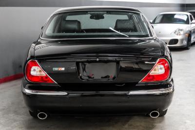 2004 Jaguar XJR SUPERCHARGED V8