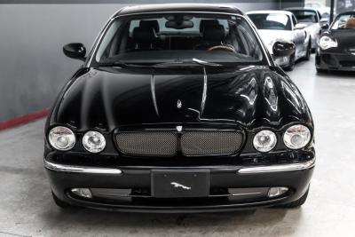 2004 Jaguar XJR SUPERCHARGED V8