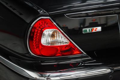 2004 Jaguar XJR SUPERCHARGED V8