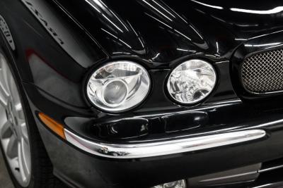 2004 Jaguar XJR SUPERCHARGED V8